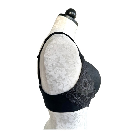 Victoria's Secret Body by Victoria No Wire Plunge Bra Black Size 34D - Picture 2 of 7